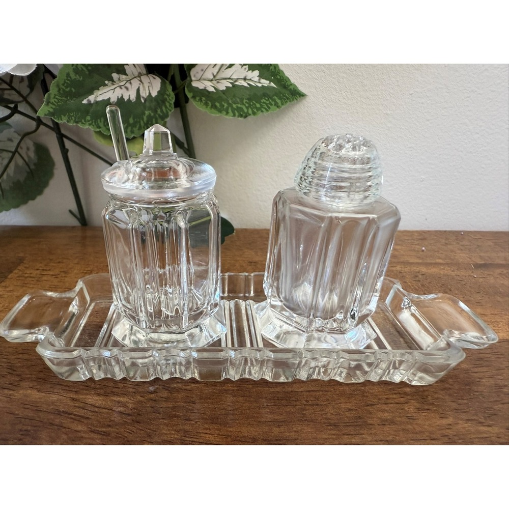 Vintage Glass Salt and Pepper Shaker Set with Matching Tray‎